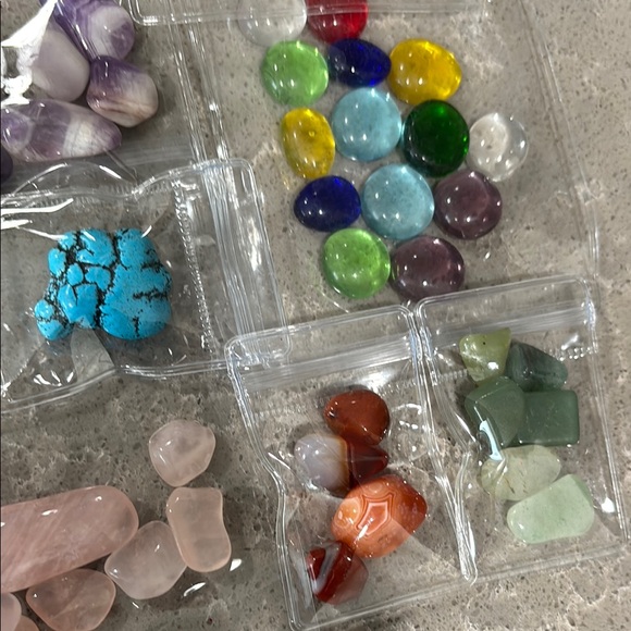 Assorted Gemstone Collection - Picture 5 of 5